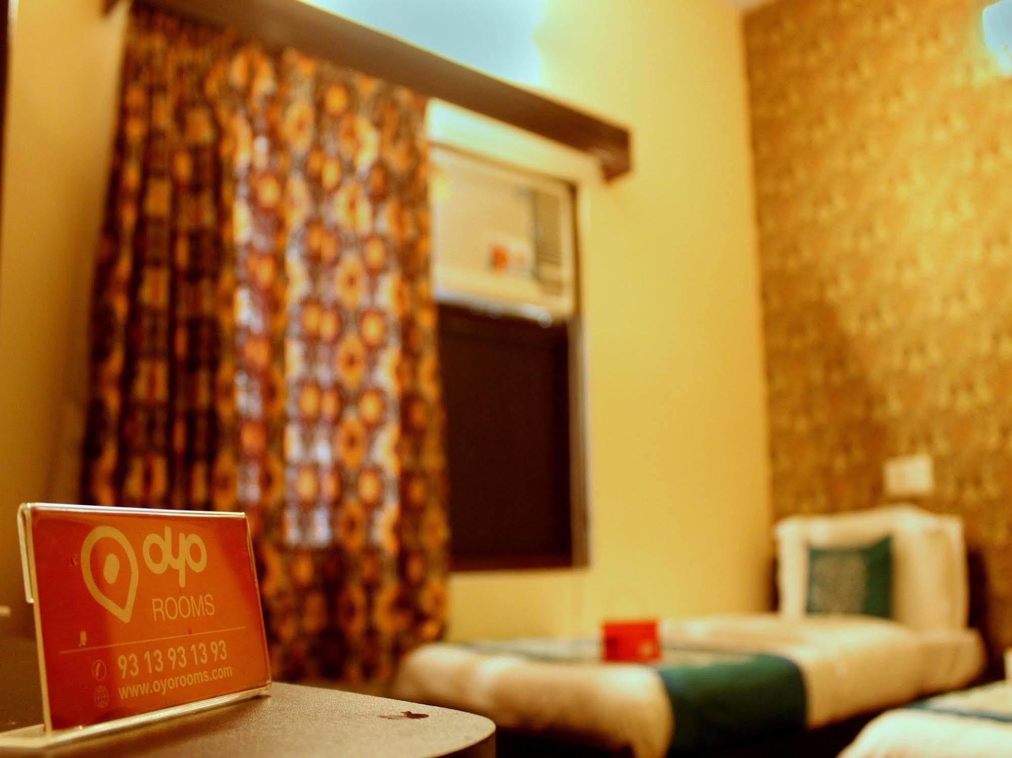 Collection O Royal Icon Hotel Udaipur Buitenkant foto