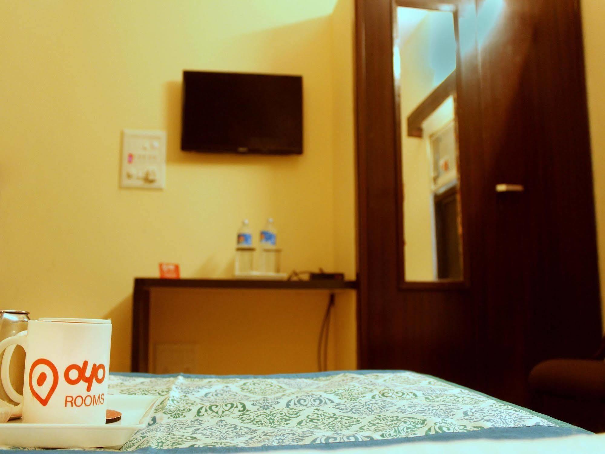 Collection O Royal Icon Hotel Udaipur Buitenkant foto